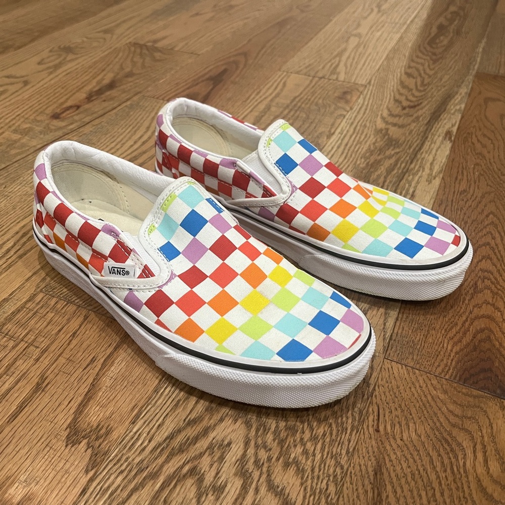 Rainbow Checkered Vans 🌈